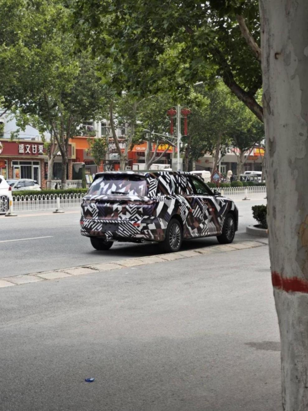 首發解讀魏牌全新旗艦SUV:打響“9系技術制高點”的爭奪戰