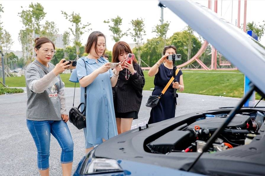 百公里油耗3.4L!吉利銀河星耀8“3L油耗挑戰(zhàn)”in長春