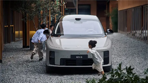 理想i8光速降價了!還有機會扳回一城嗎 理想i8光速降價了!還有機會扳回一城嗎