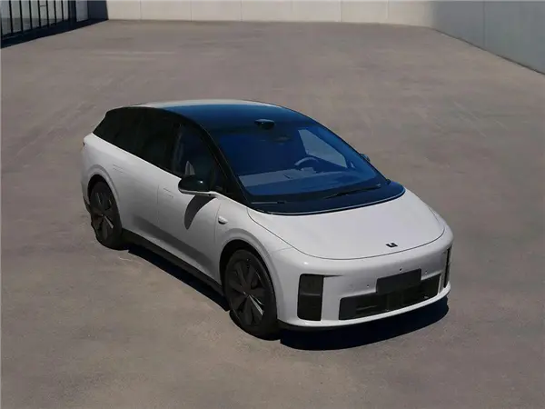 理想i8光速降價了!還有機會扳回一城嗎 理想i8光速降價了!還有機會扳回一城嗎