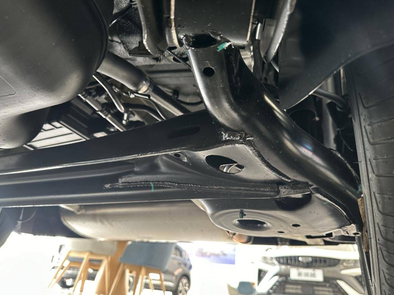 第4代帝豪全球400萬紀念款,三大件解讀,CVT18變速箱