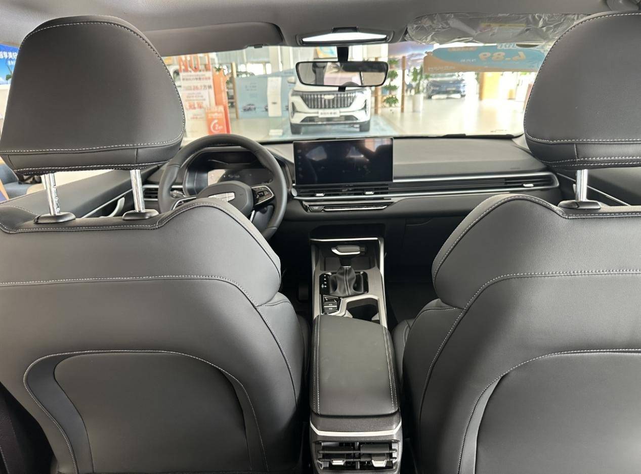 第4代帝豪全球400萬紀念款,三大件解讀,CVT18變速箱