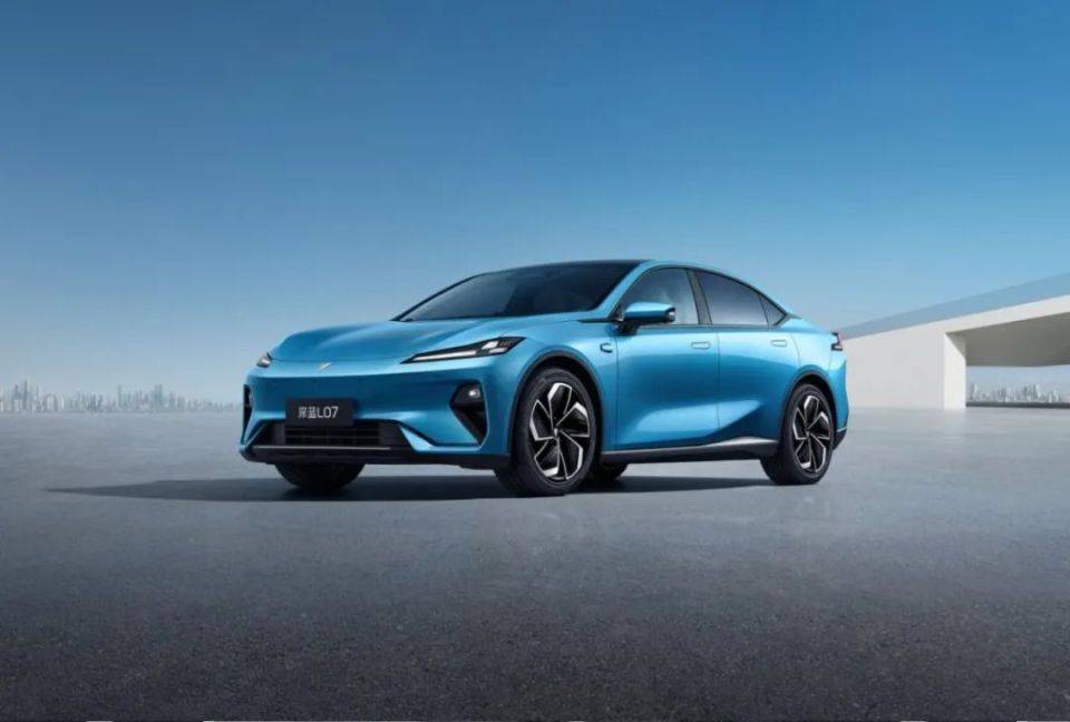 2026款深藍L07,標配華為乾崑ADS,售14.59萬起