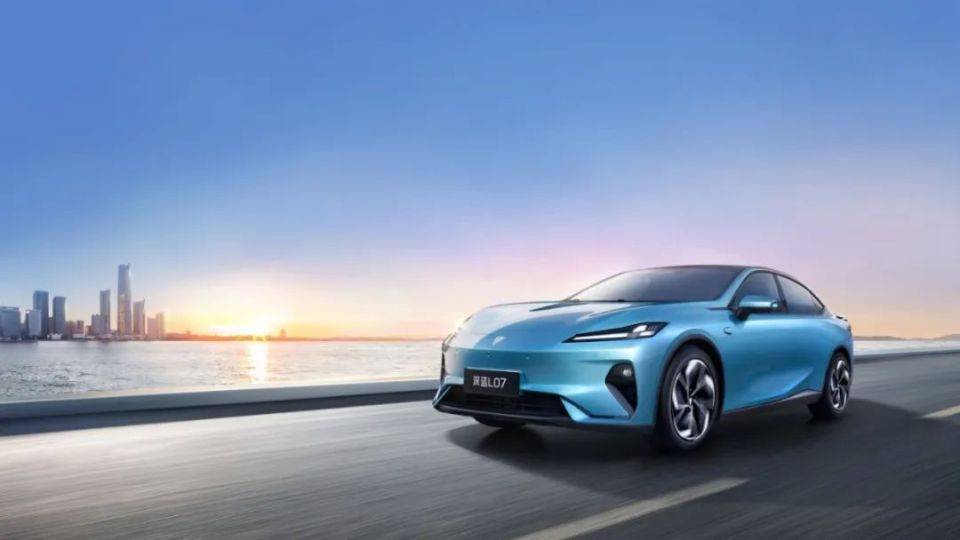 2026款深藍L07,標配華為乾崑ADS,售14.59萬起