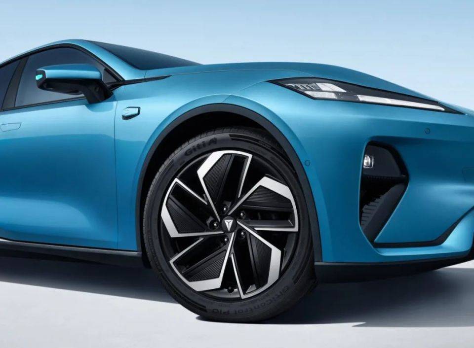 2026款深藍L07,標配華為乾崑ADS,售14.59萬起