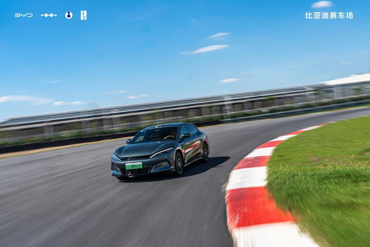 全民賽道 全場(chǎng)好玩!比亞迪全地形賽車場(chǎng)正式開業(yè)!