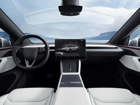 特斯拉Model Y L上市33.9萬起 與理想i8同價位你選誰?