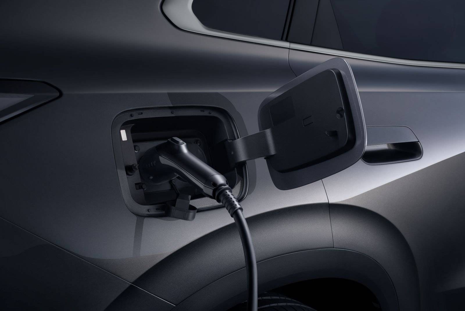 東風(fēng)風(fēng)神L8強(qiáng)勢攪局!家用SUV越級新標(biāo)桿,給20萬內(nèi)市場洗洗牌