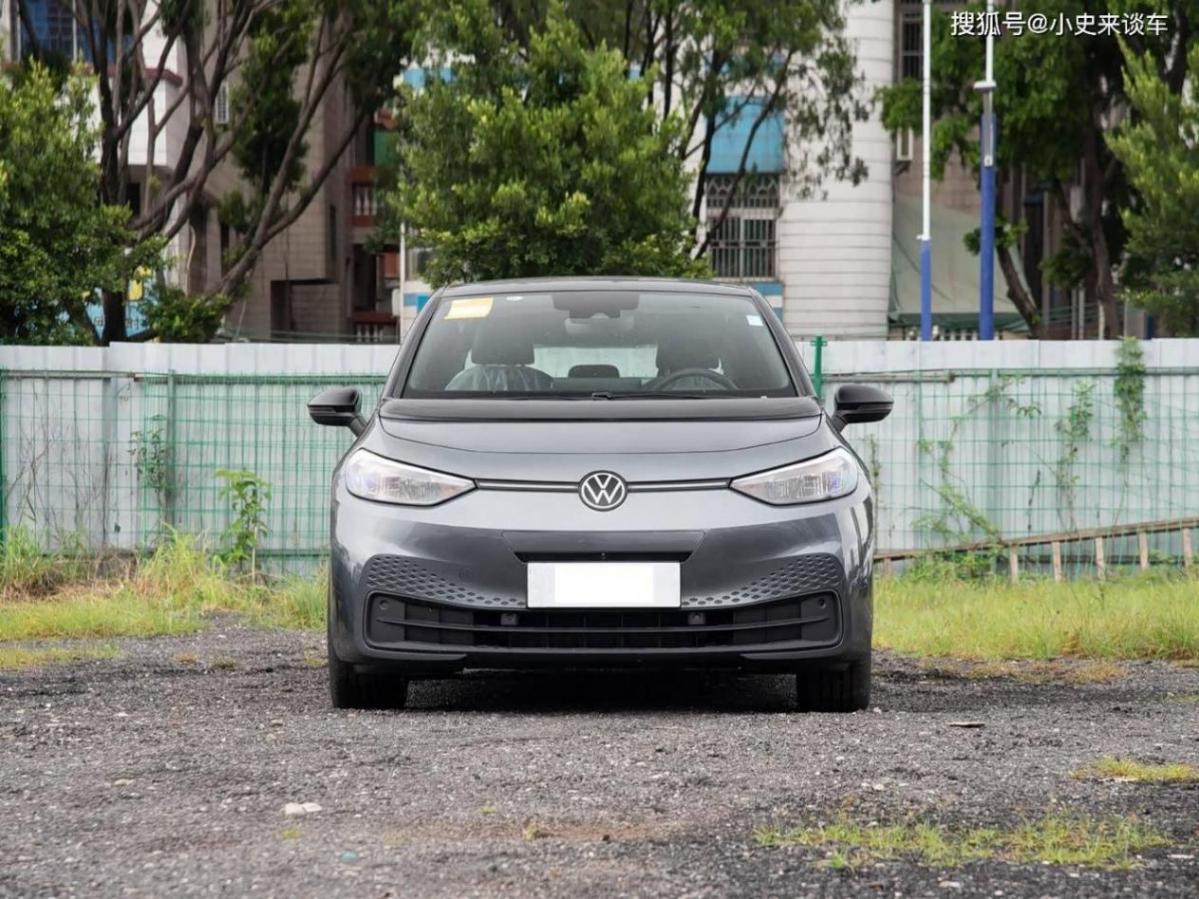 大眾純電“小鋼炮”售價很親民,外觀動感,軸距近2米8,續航出色