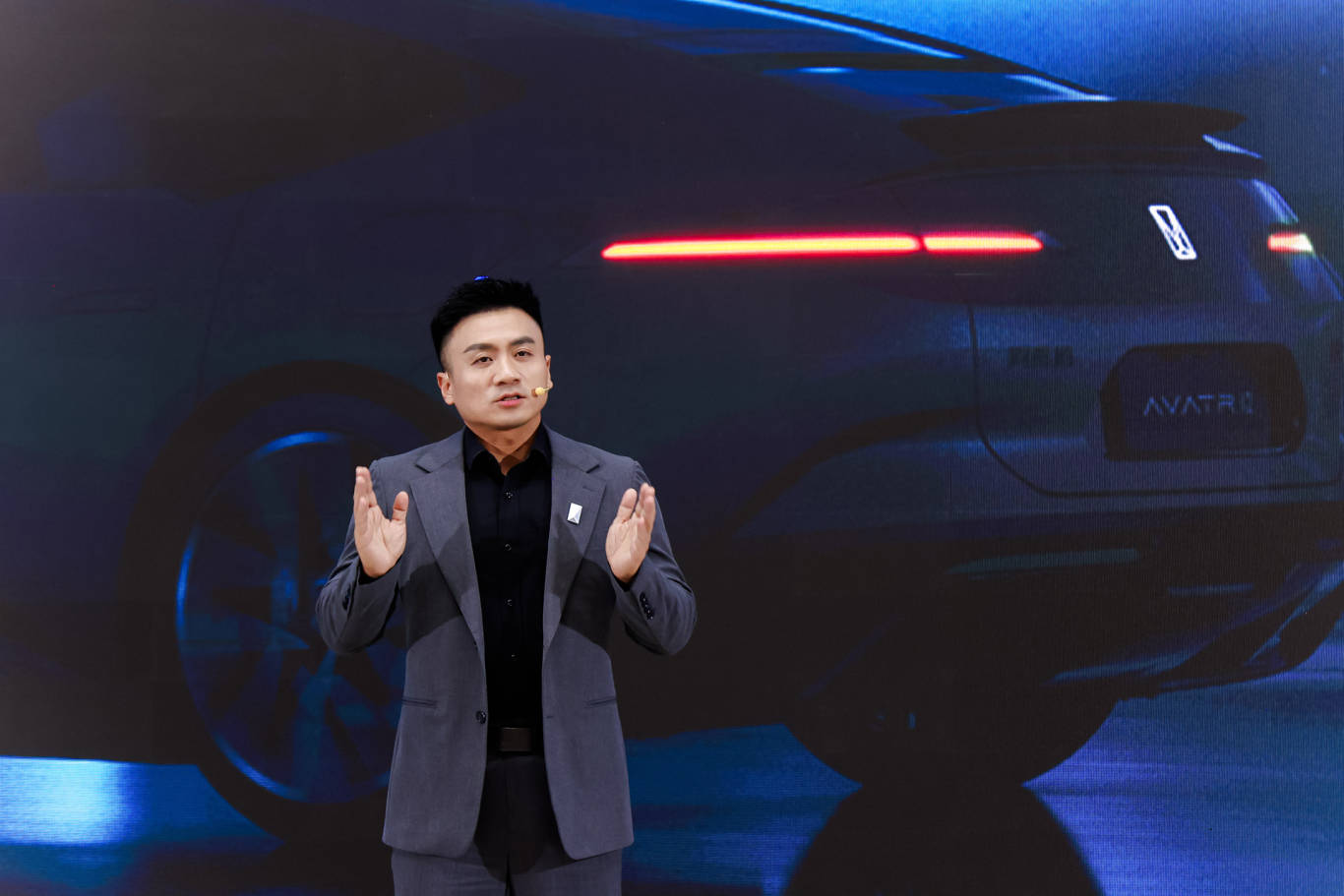 阿維塔12四激光版28日公布售價,增程版全系標配52度大電池