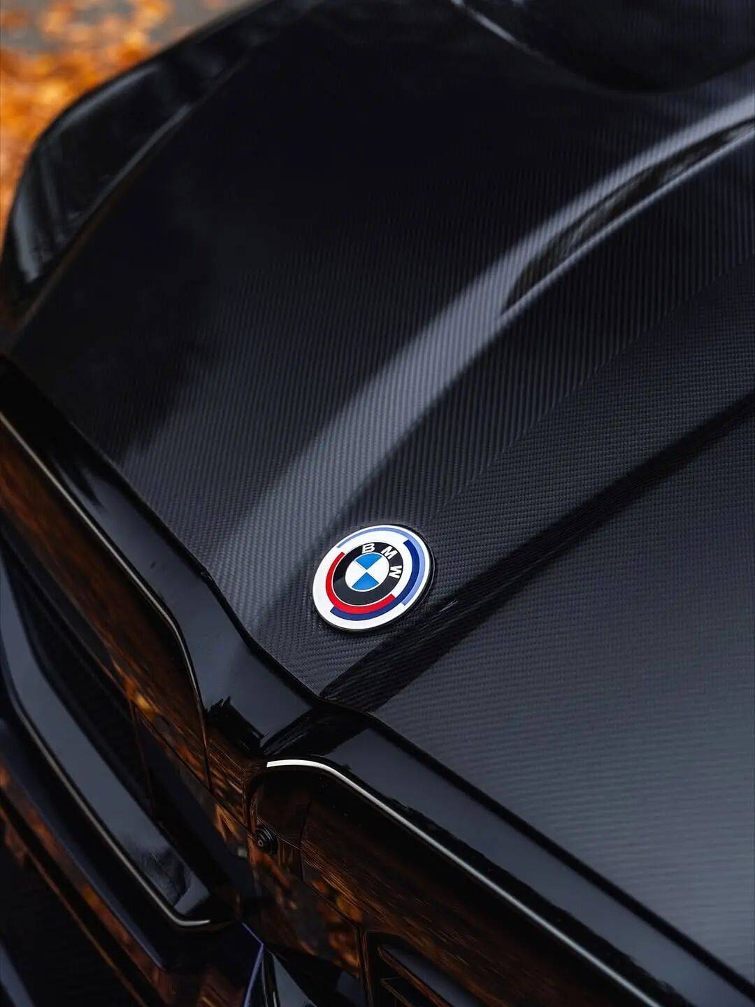 【輪轂+夸張套件】肌肉引擎蓋+巨型下巴!改裝版M5