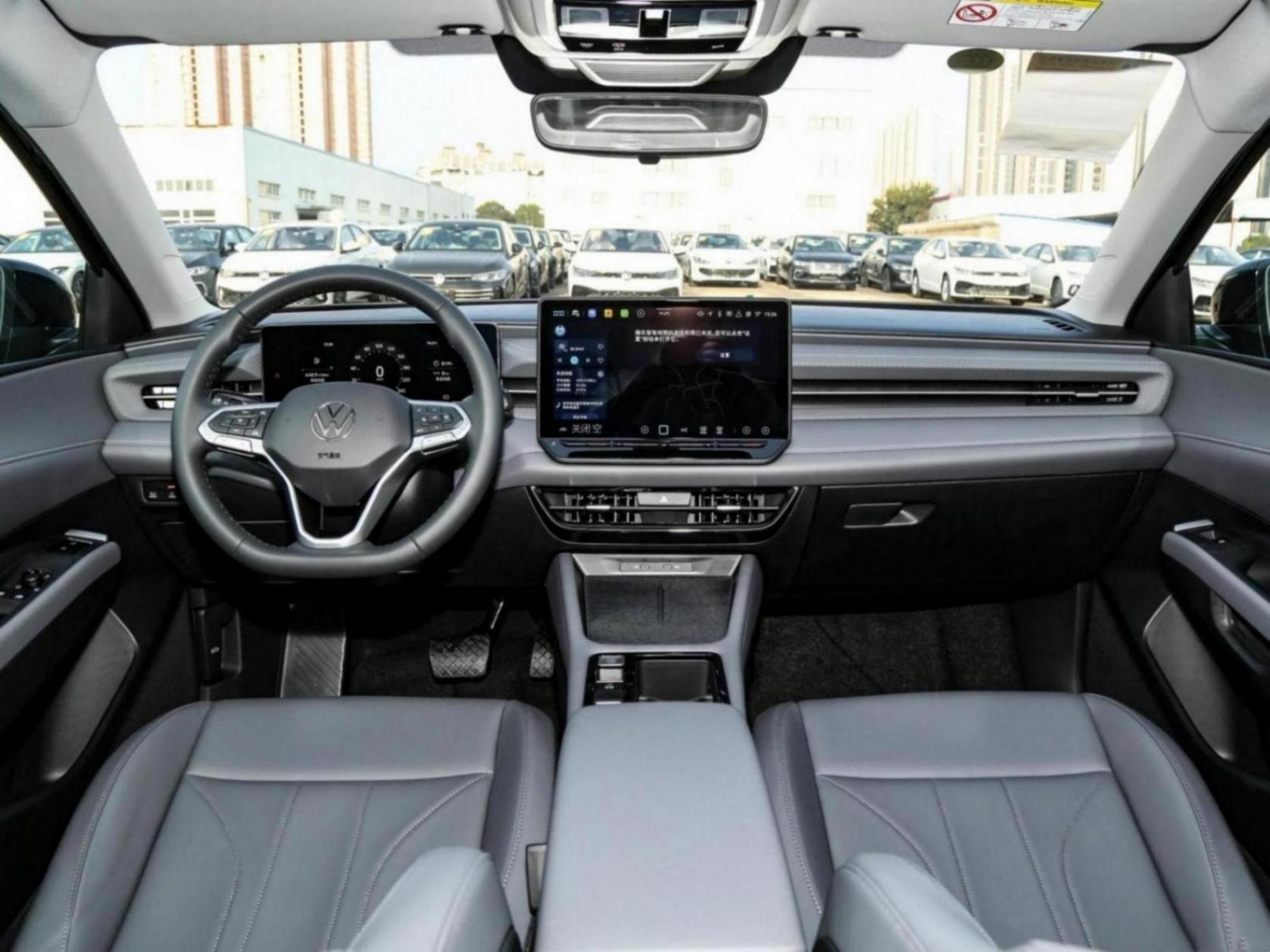 大眾又推新車!外觀、內(nèi)飾似縮小版帕薩特,起售價(jià)有望不足10萬(wàn)元