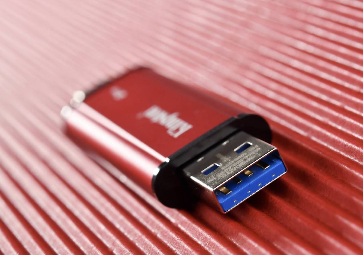 金士頓Dual Portable雙接口移動固態硬盤評測:優盤身形,固態實力